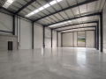 nave-diafana-con-gran-altura-libre-small-0