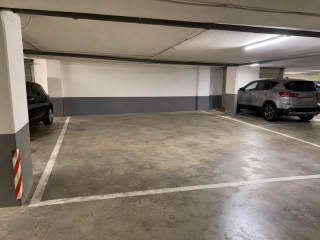 plaza-de-garaje-amplia-con-acceso-comodo